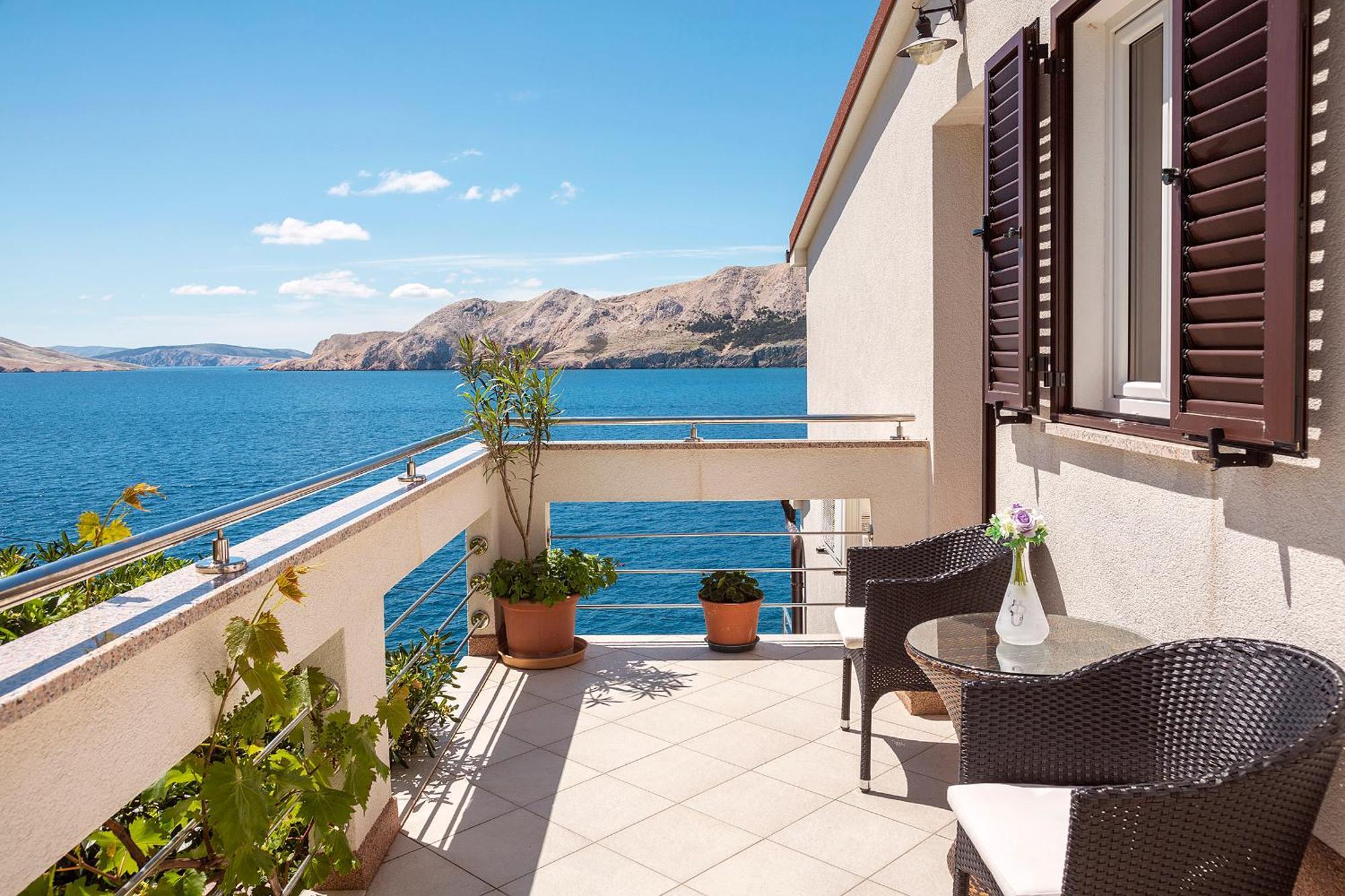 Apartments Kricin II Baška Esterno foto