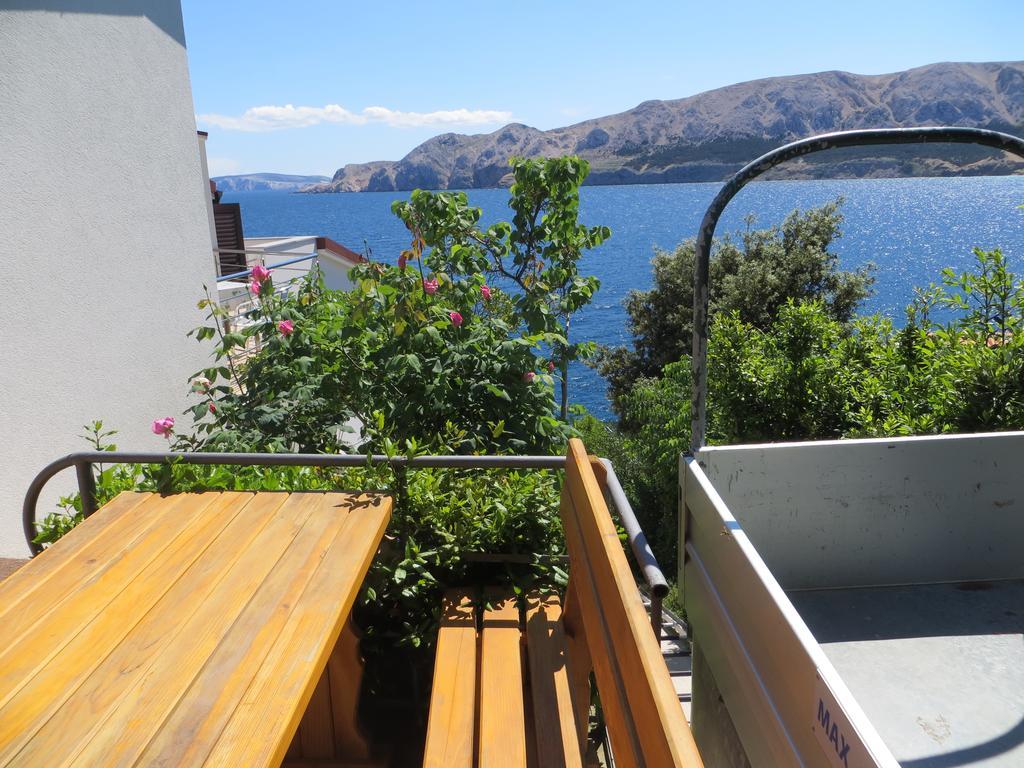 Apartments Kricin II Baška Esterno foto